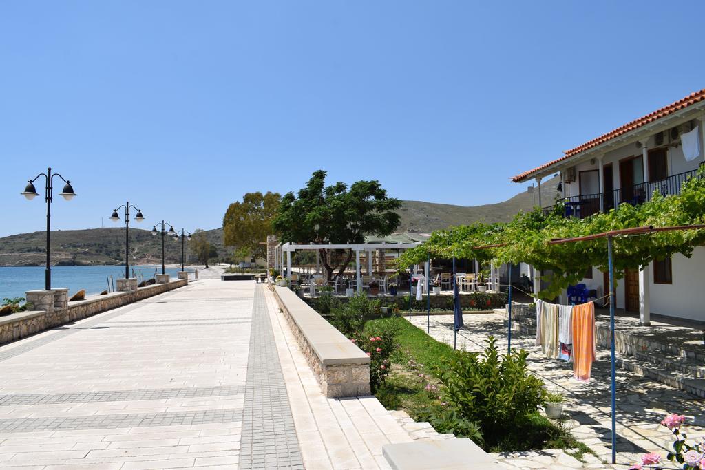 Bujar Apartments Qeparo Exterior photo